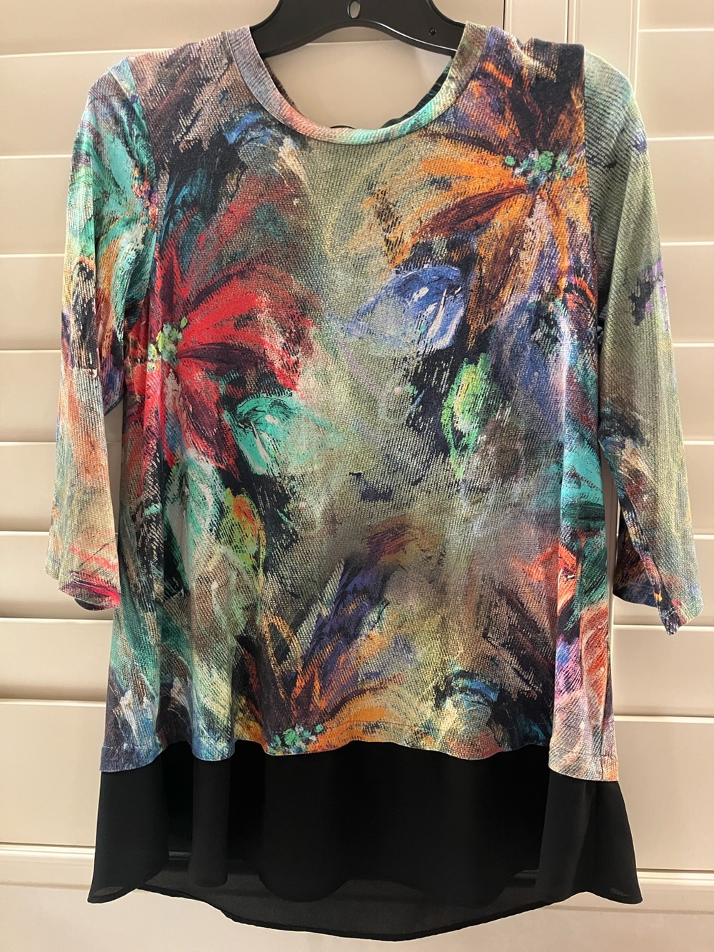 Karen Kane Multicolor Floral Brushstroke Layered-Hem Tunic